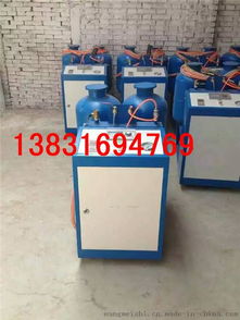外墻保溫噴涂發(fā)泡機(jī) 華創(chuàng)直銷聚氨酯發(fā)泡機(jī)，多功能現(xiàn)場(chǎng)施工便捷為民
